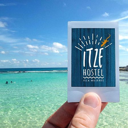 איסלה מוחרס Itze Hostel מראה חיצוני תמונה
