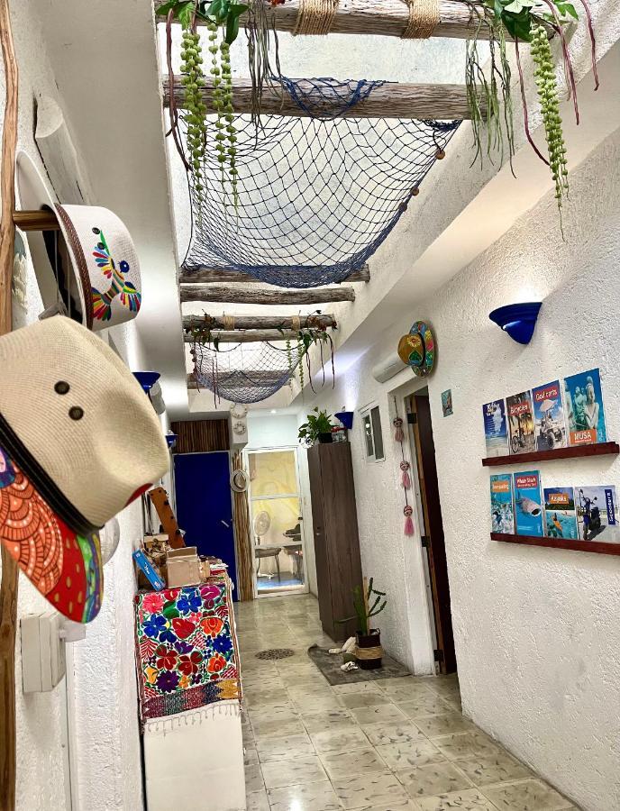 איסלה מוחרס Itze Hostel מראה חיצוני תמונה