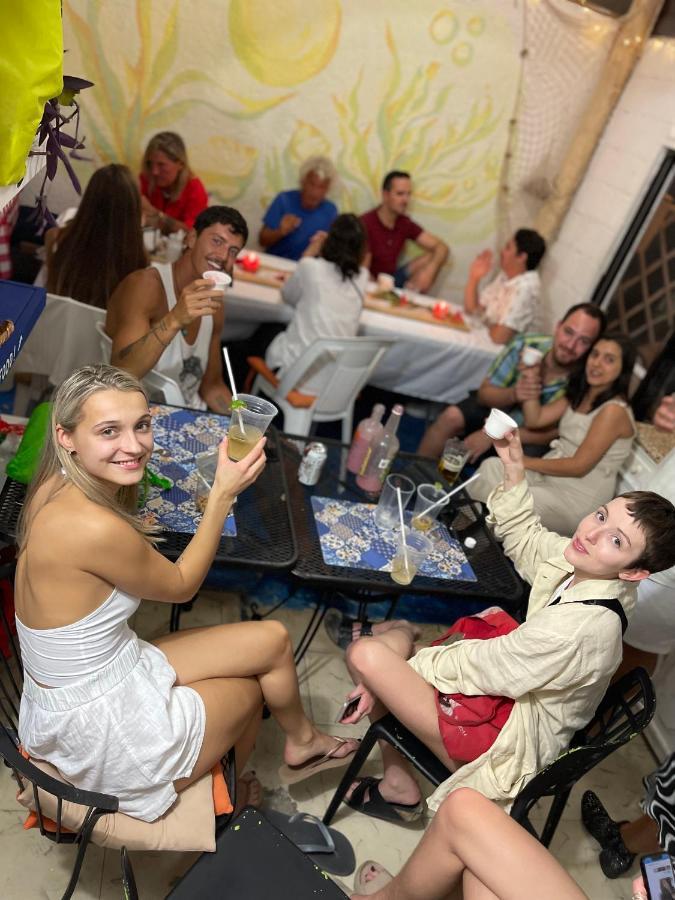 איסלה מוחרס Itze Hostel מראה חיצוני תמונה