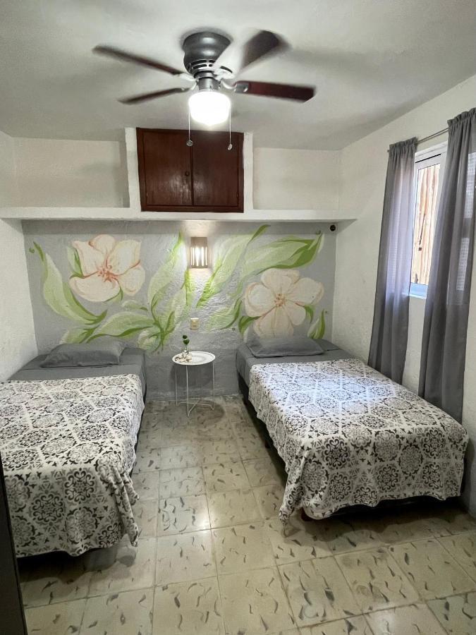 איסלה מוחרס Itze Hostel מראה חיצוני תמונה